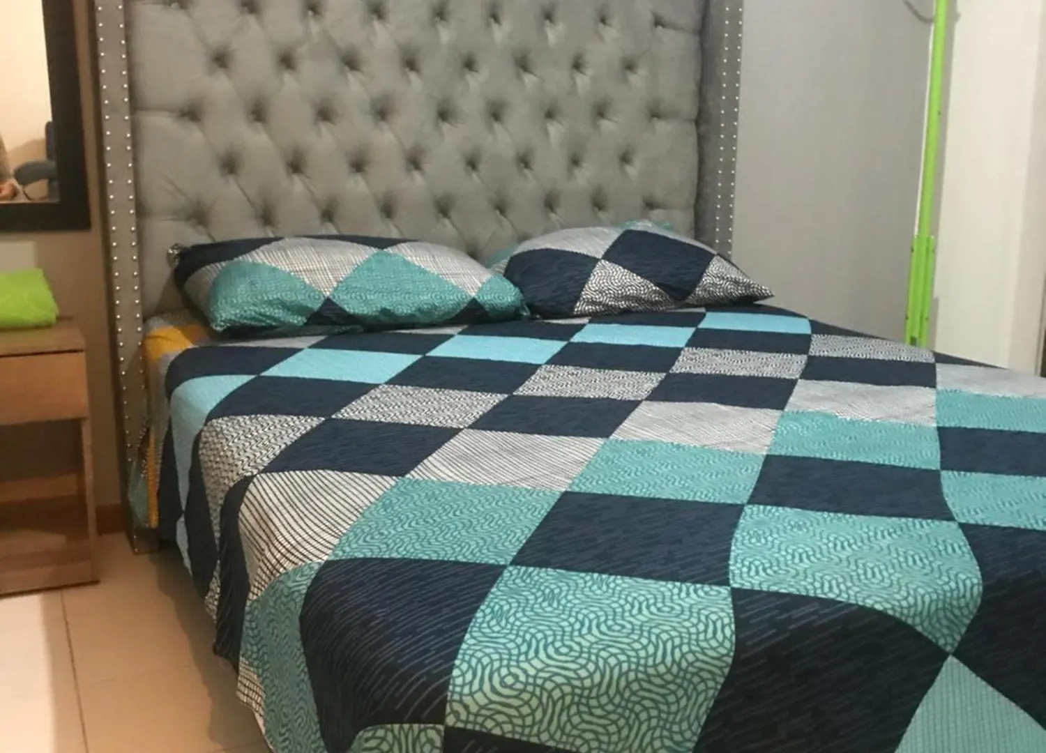 Apartamento Familiar De 2 Alcobas Con Parquedero Estadio Laurles Plaza Mayor ميديلين 0*,